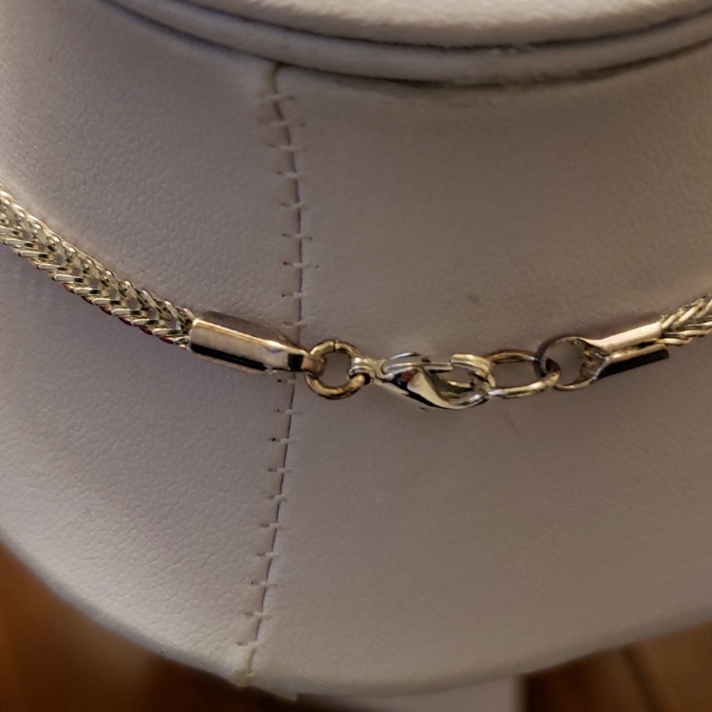 Chain Necklace - Picture 3 of 3